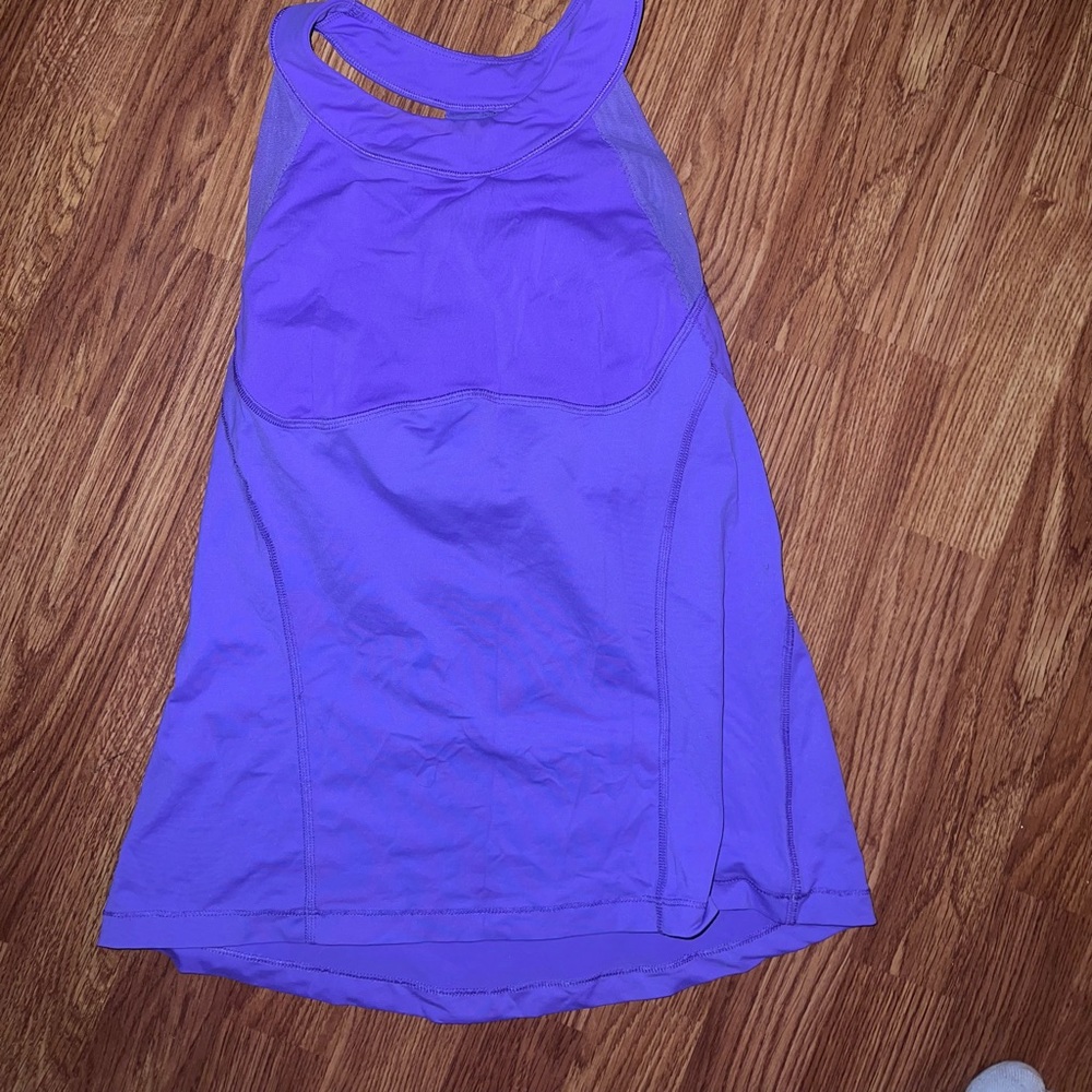 Lululemon workout tank